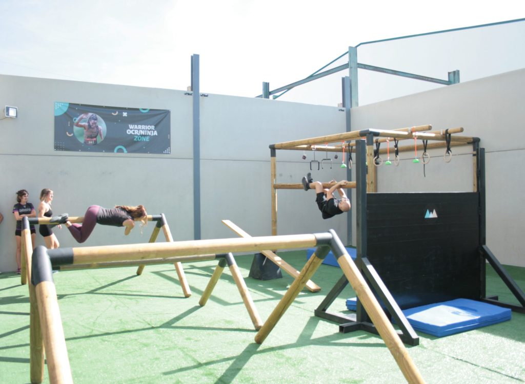 Circuito obstáculos en Granada, centro deportivo al aire libre